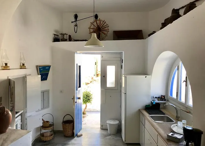 Hébergement de vacances Spacious Paros, Lefkes House With Awesome View